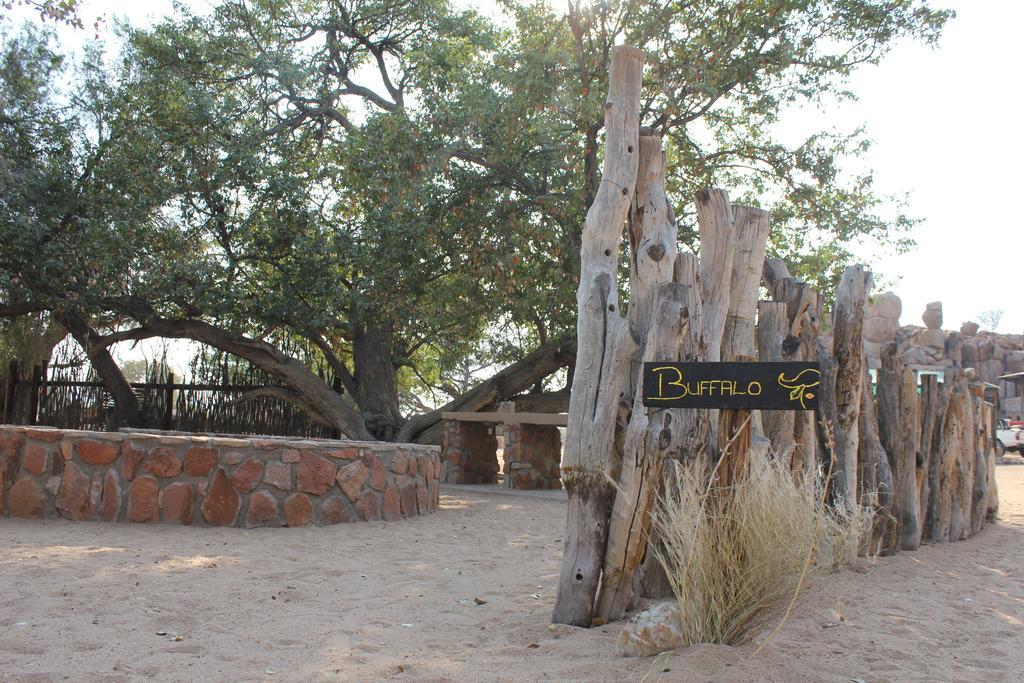 Madisa Camp Hotel Kalkbron Bagian luar foto